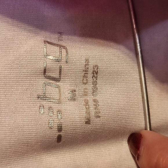 ✨️3/$20 ✨️Bcg‎ pullover - Picture 2 of 5